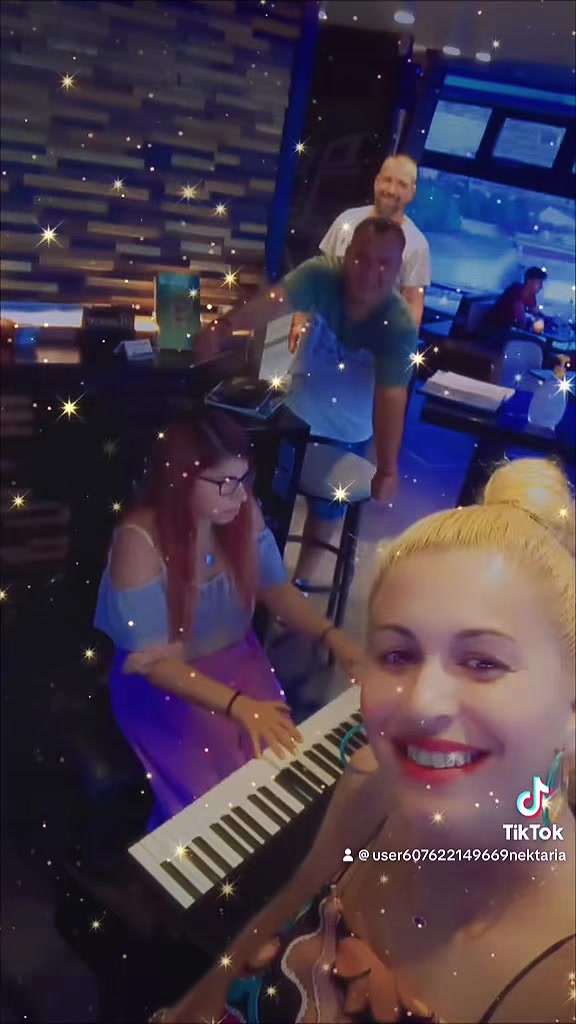 @🌬️🥀 nektaria 💜🧚🏻♀️
