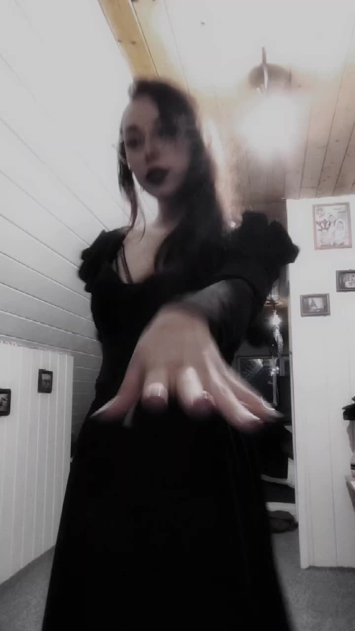 @AntaWolf