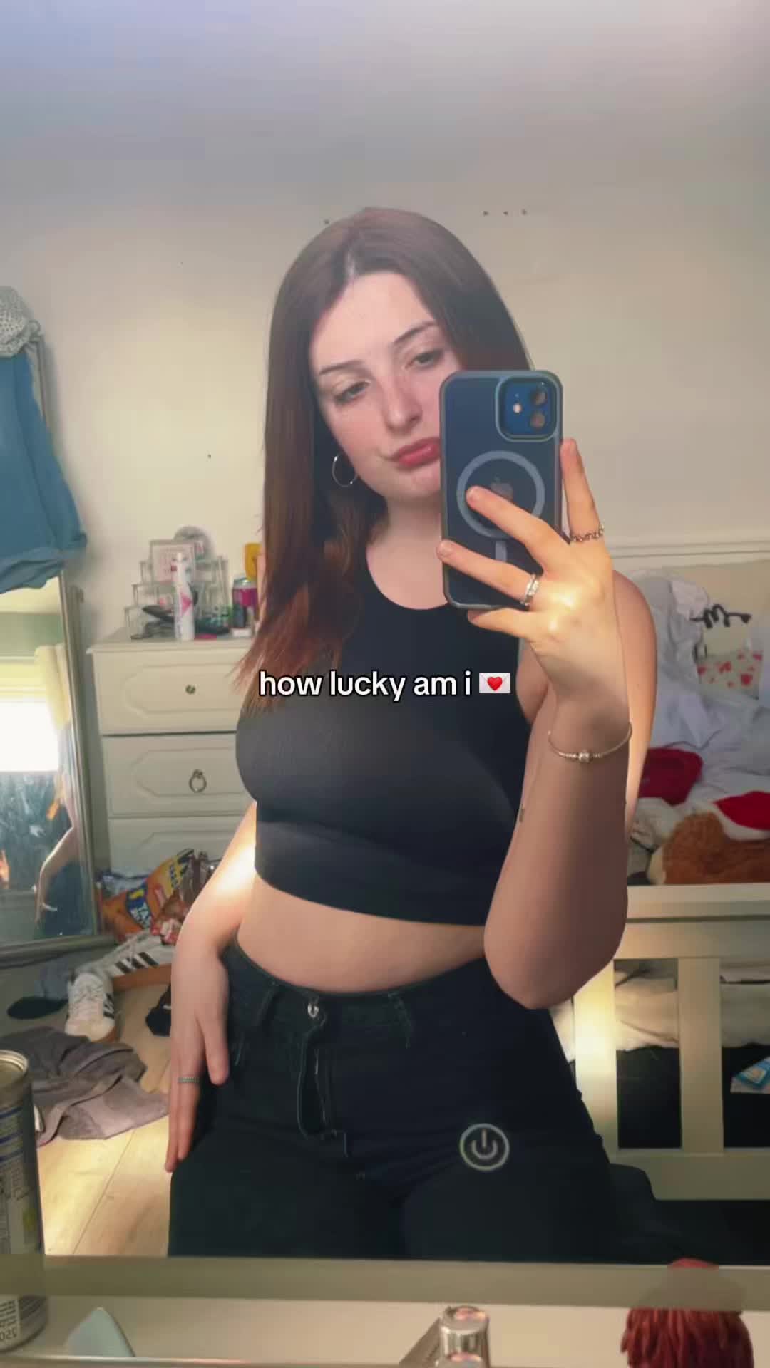@Hollypatt575