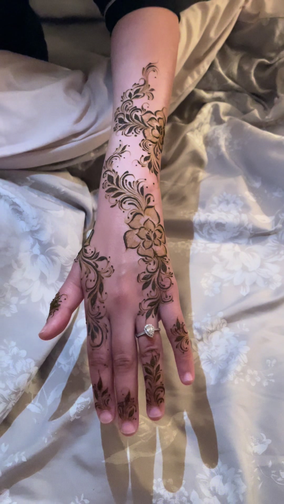 @aylaxhenna