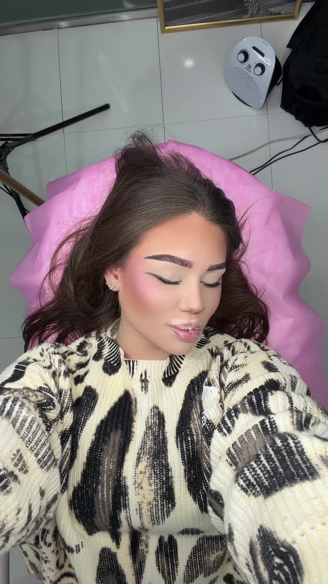 @Lara Lakatos