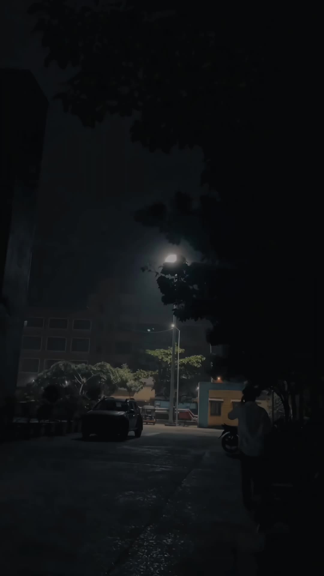 @🫡𝑯𝒂𝒋𝒊 💔 مازدیگر 🥶