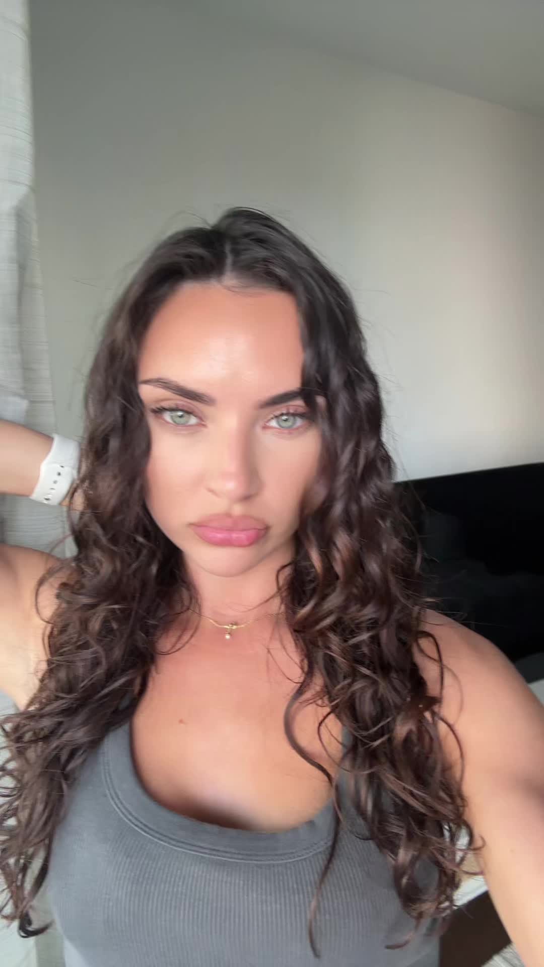 @Isabellarookedesouza