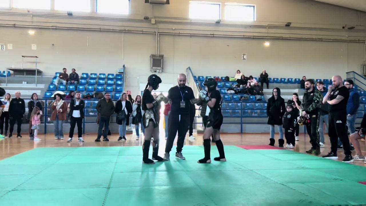 @𝓛𝓪𝓾𝓻𝓪🥊