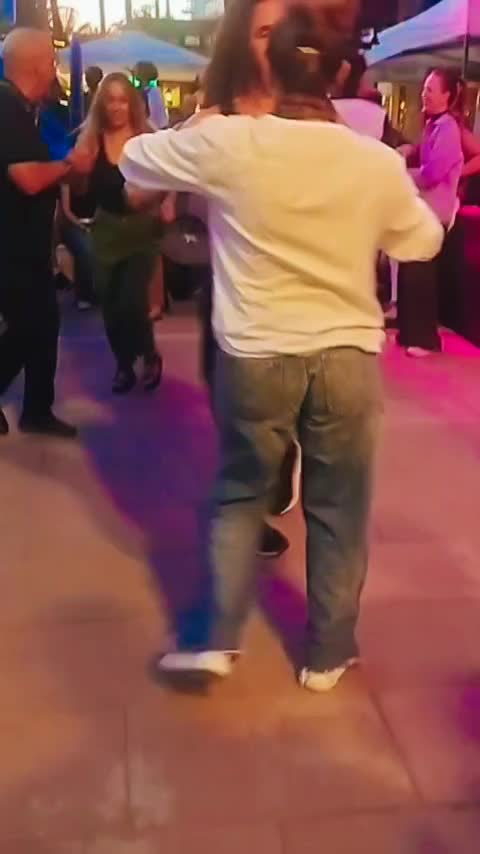 @Móni Gimenez