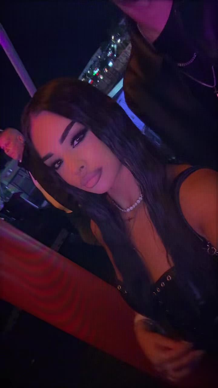 @Elissa
