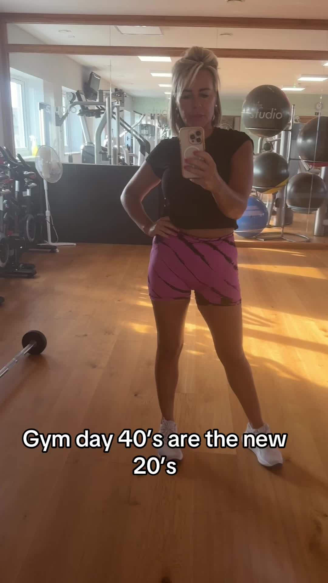 @ItsmyworldM