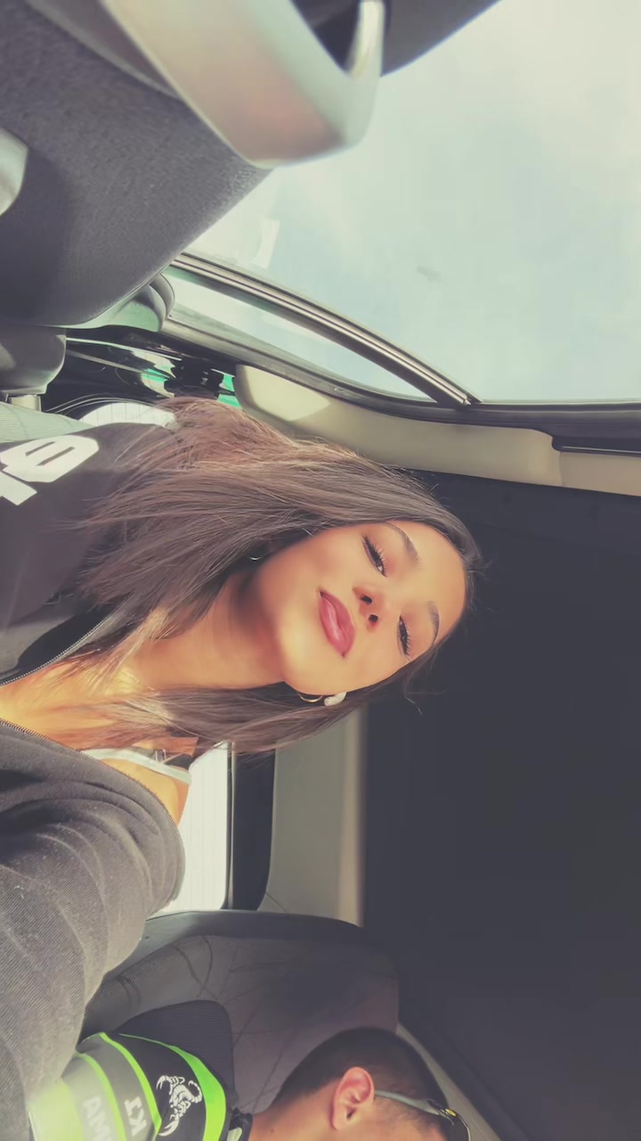 @steliaa