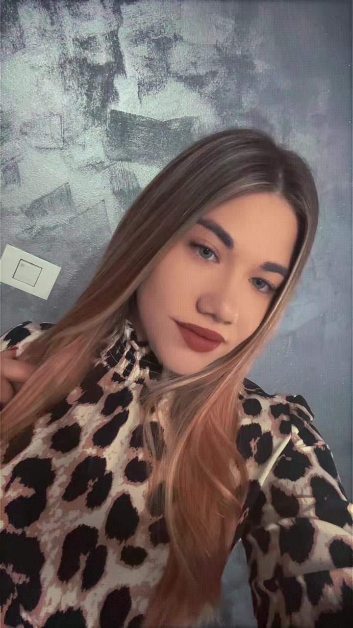 @Anamaria