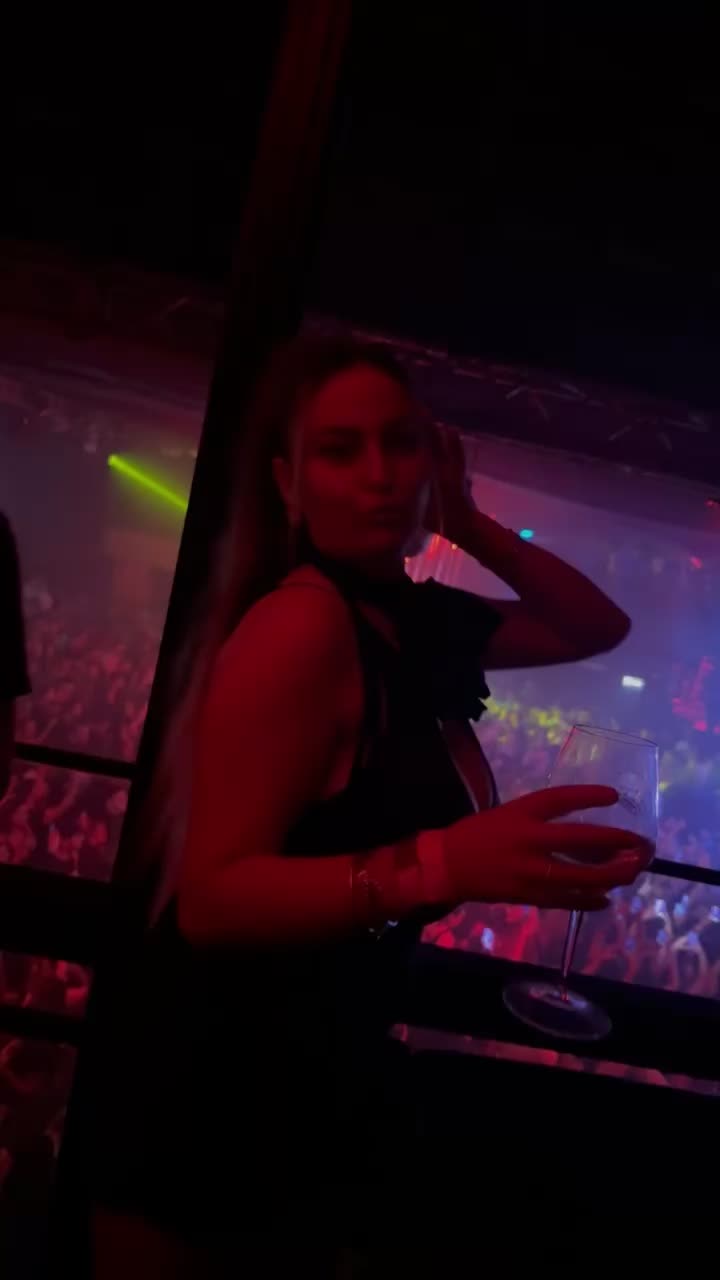 @Eliza🇦🇱