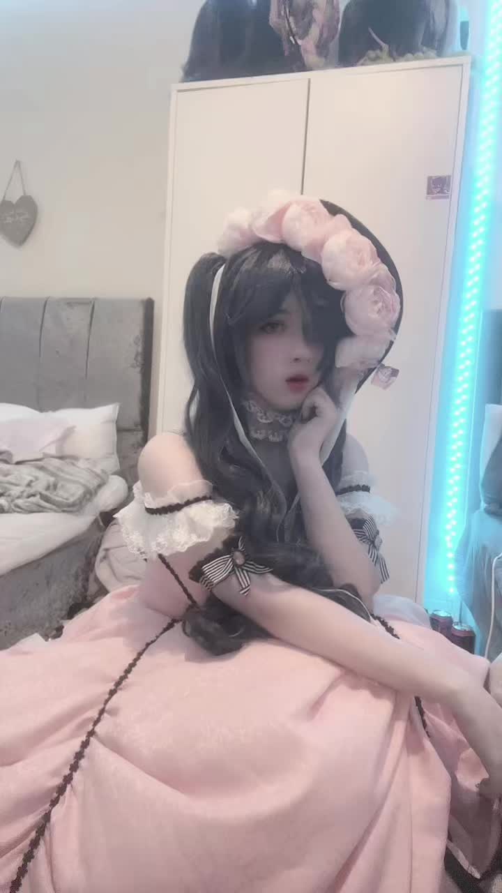 @♡。·˚˚· Leonie ·˚˚·。♡