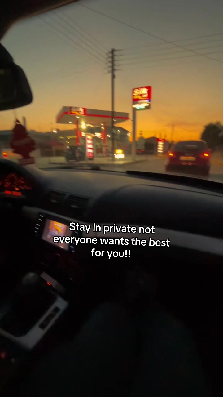 @tzeenhhh