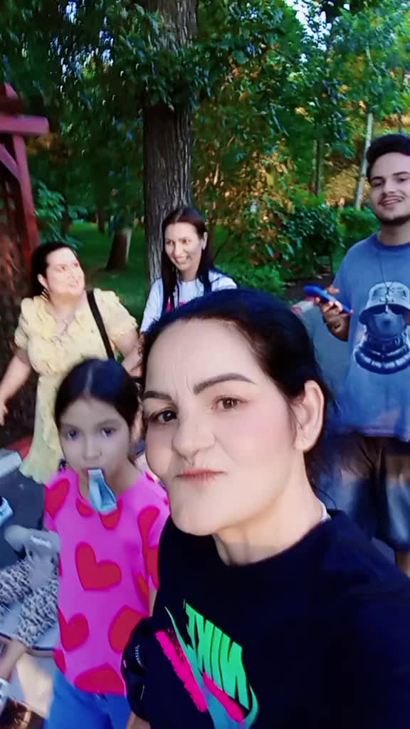 @elenagabriela8558