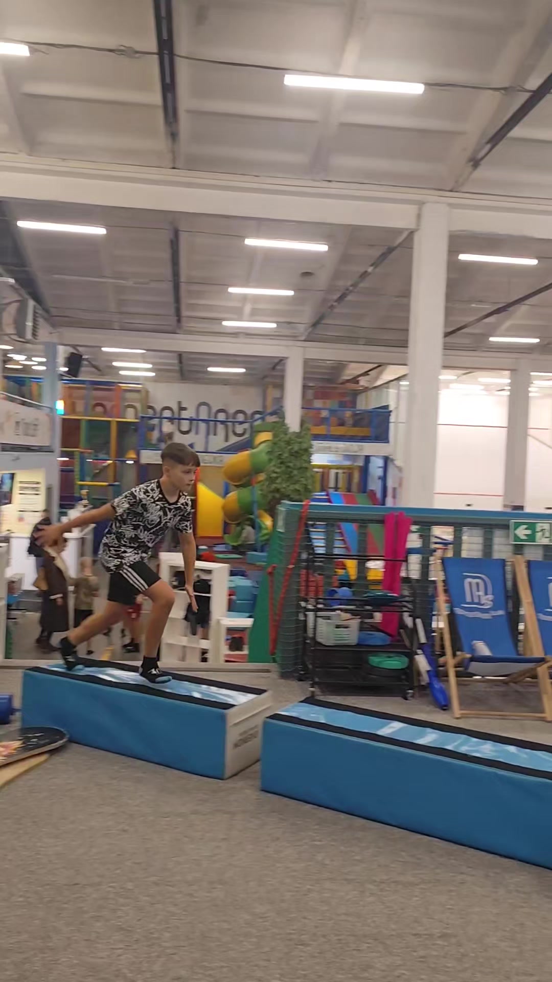 @OlIvEr_acro😈