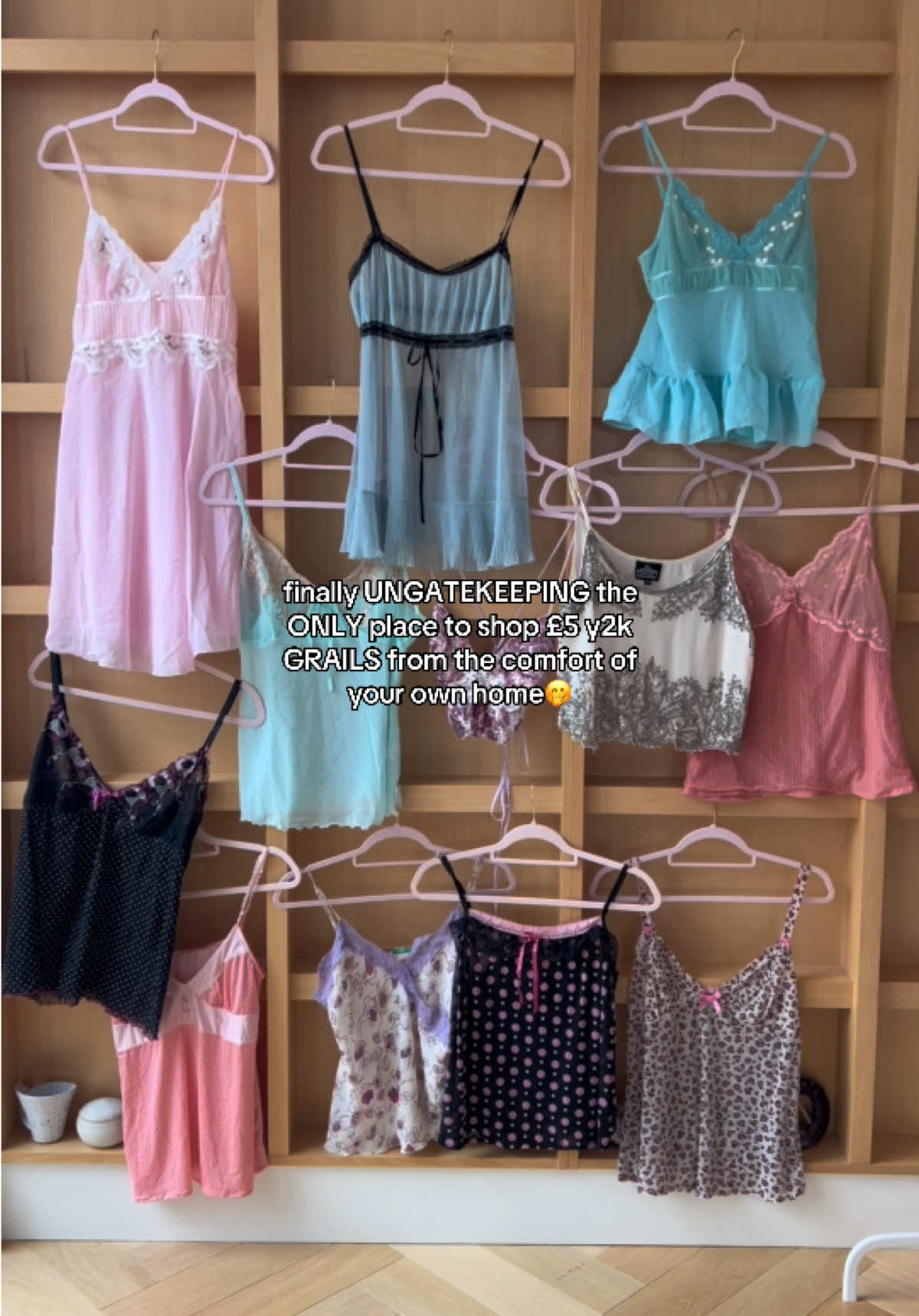 @KittyLoveVintage