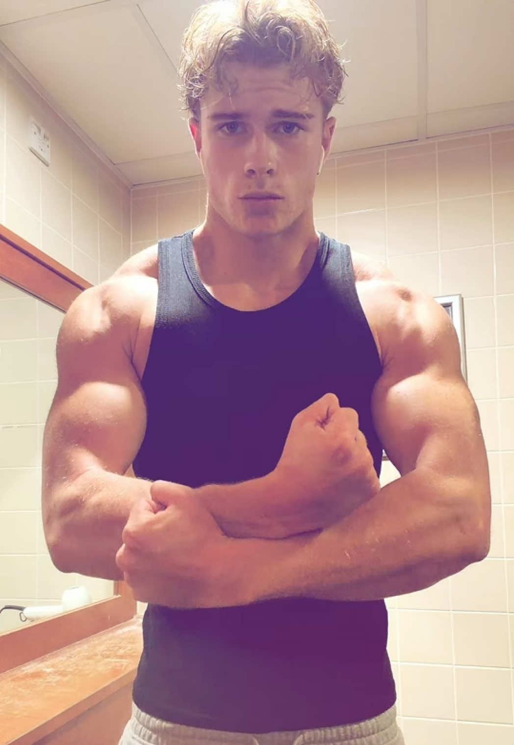 @henrylifts