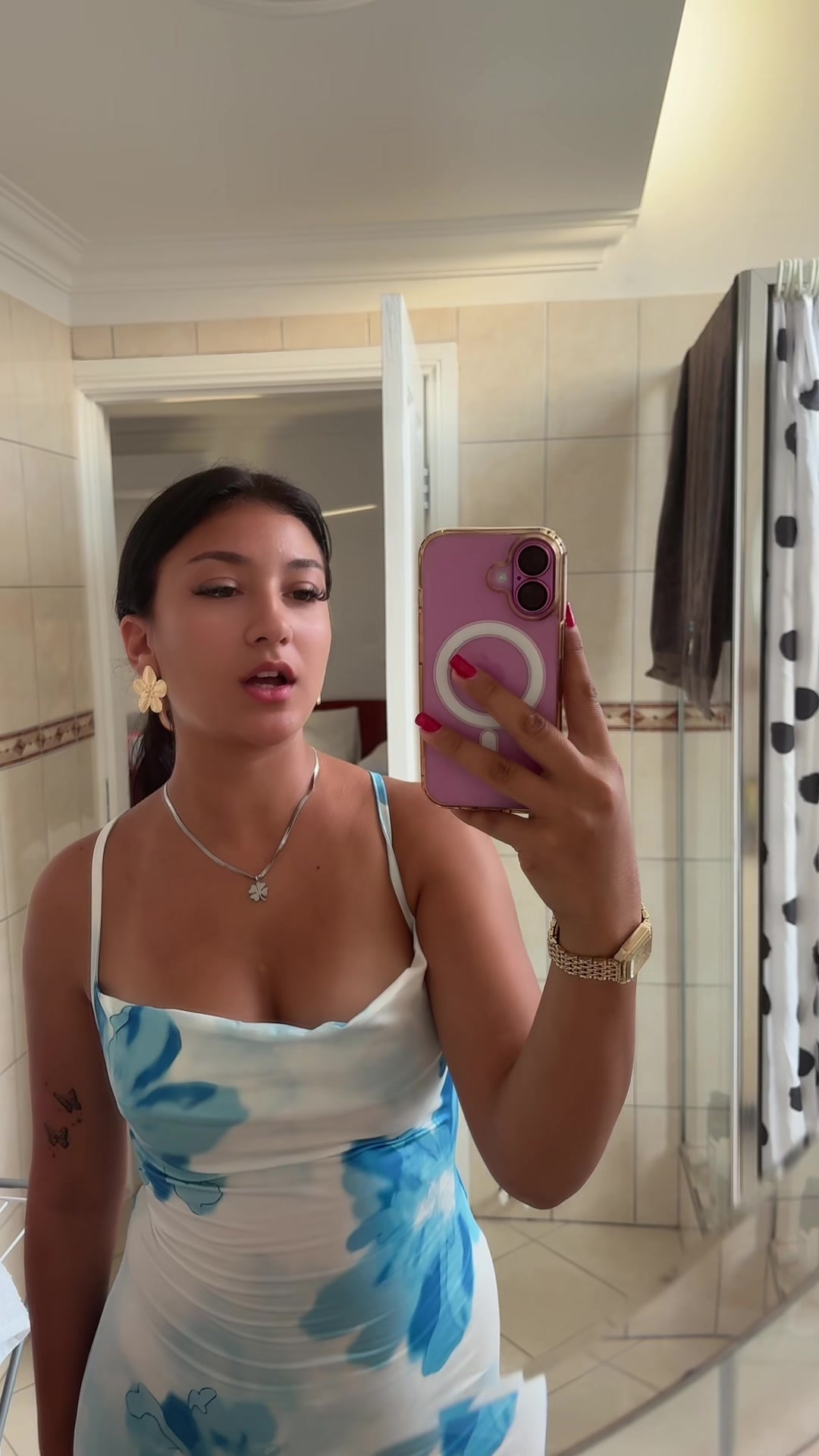 @Kristinaaa07