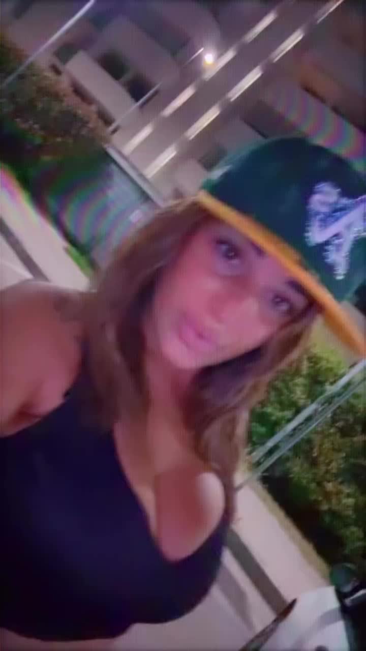 @𝐸𝓂𝓎