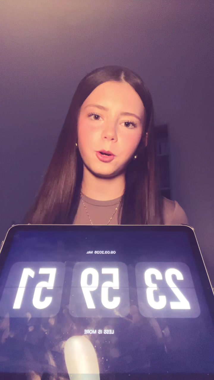 @𝒟ℯ𝓁𝒾𝒶
