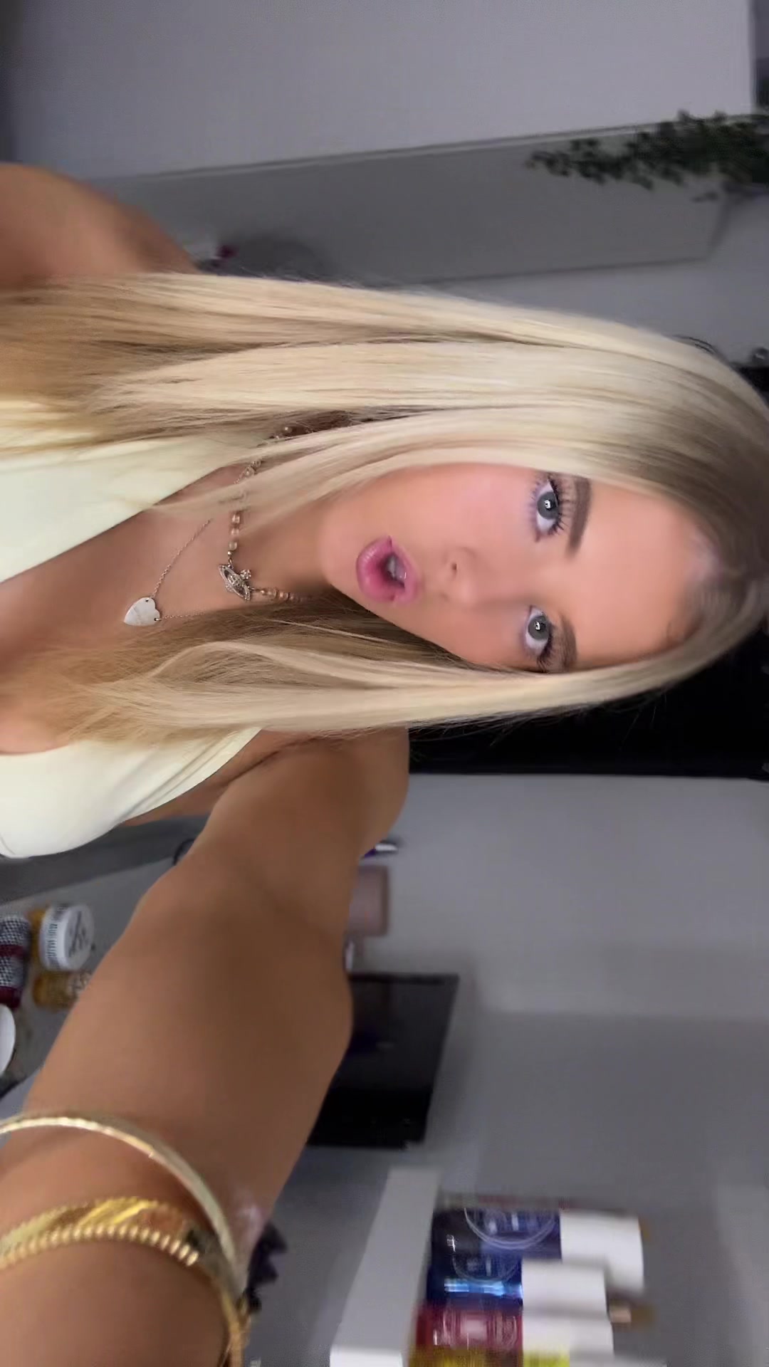 @Sofia🐣