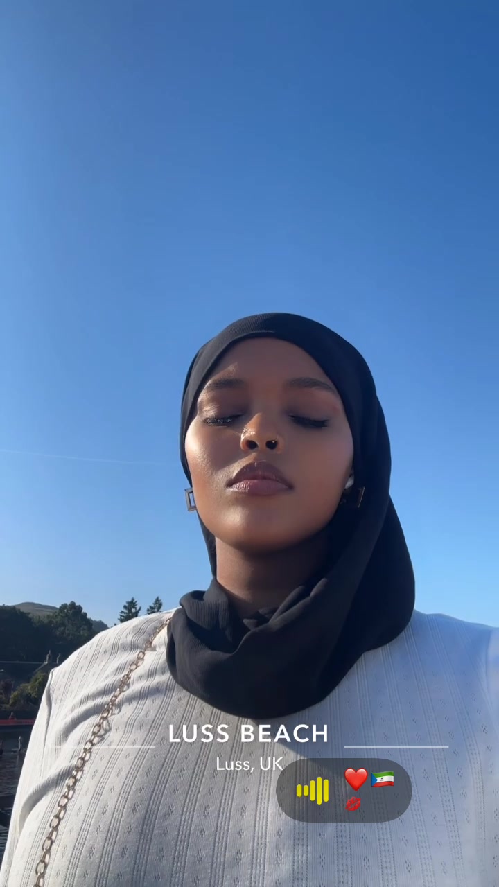 @Hamda🧚♀️