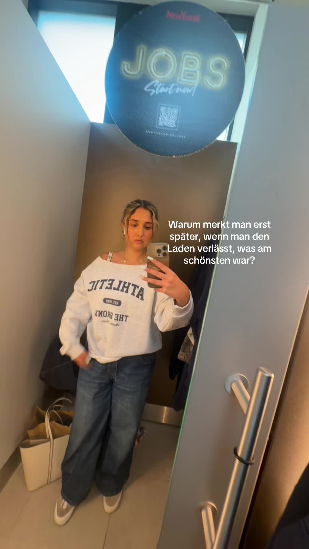 @Mania🤍
