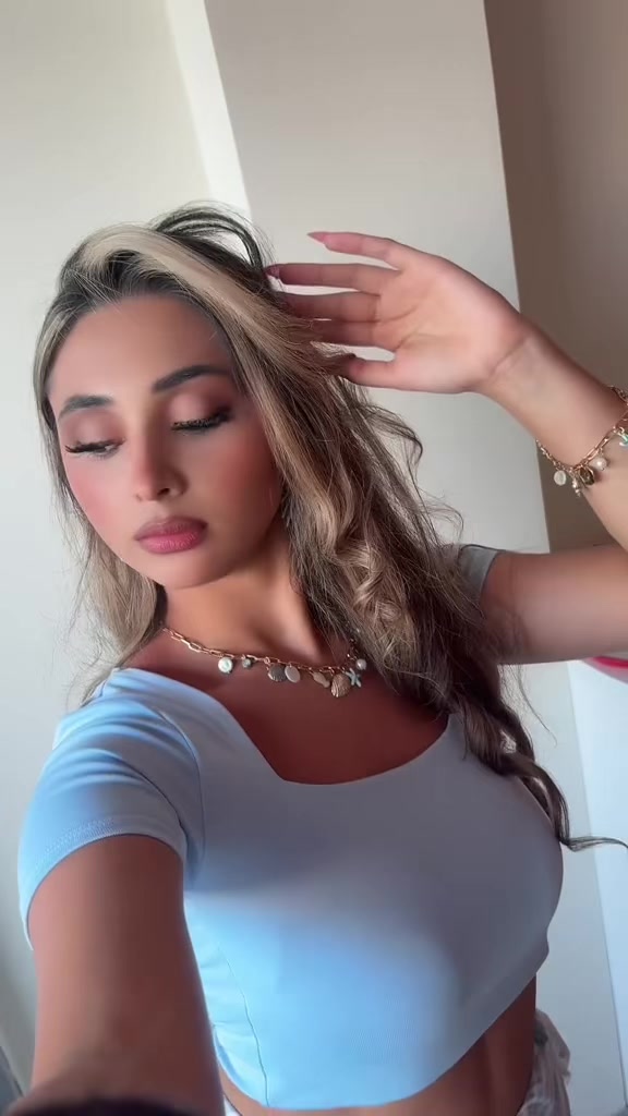 @𝓐𝓛𝓒𝓨 🥀