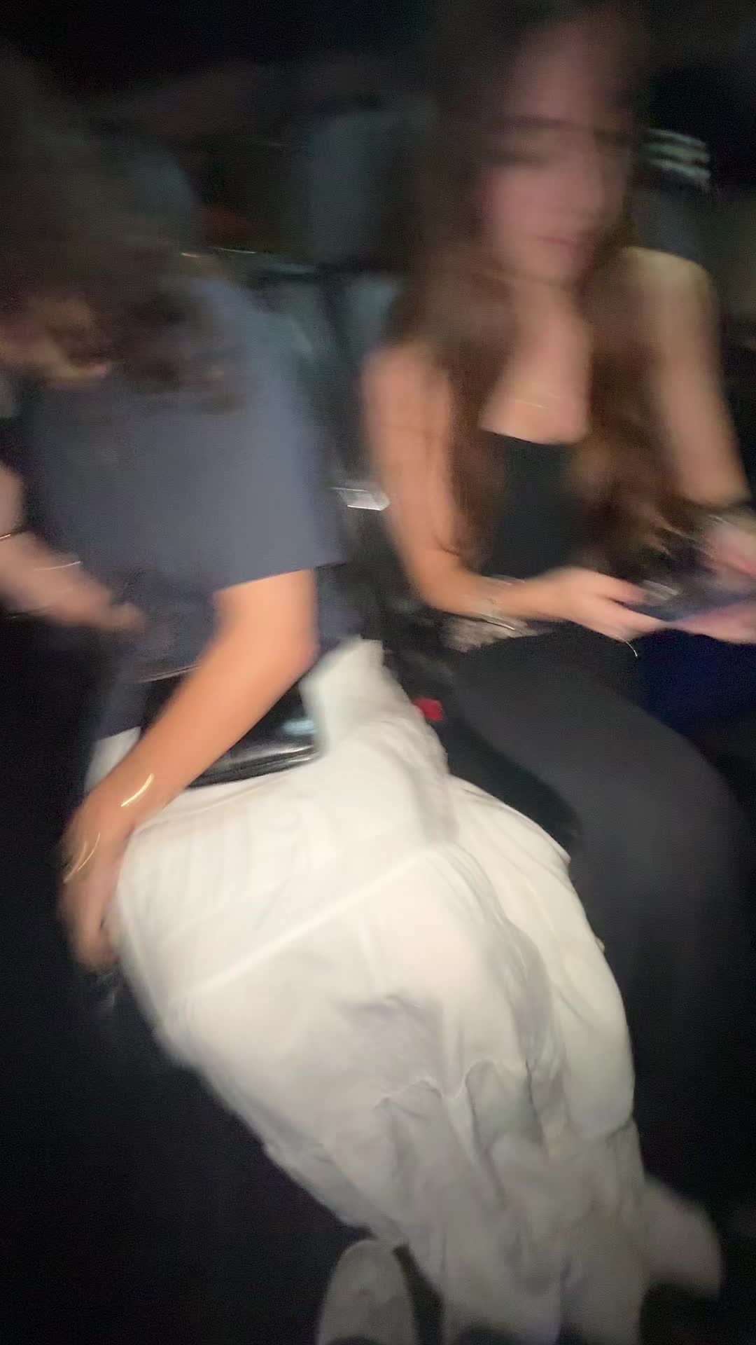 @leodisbaddies