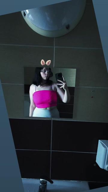 @Laura_🫶🏻