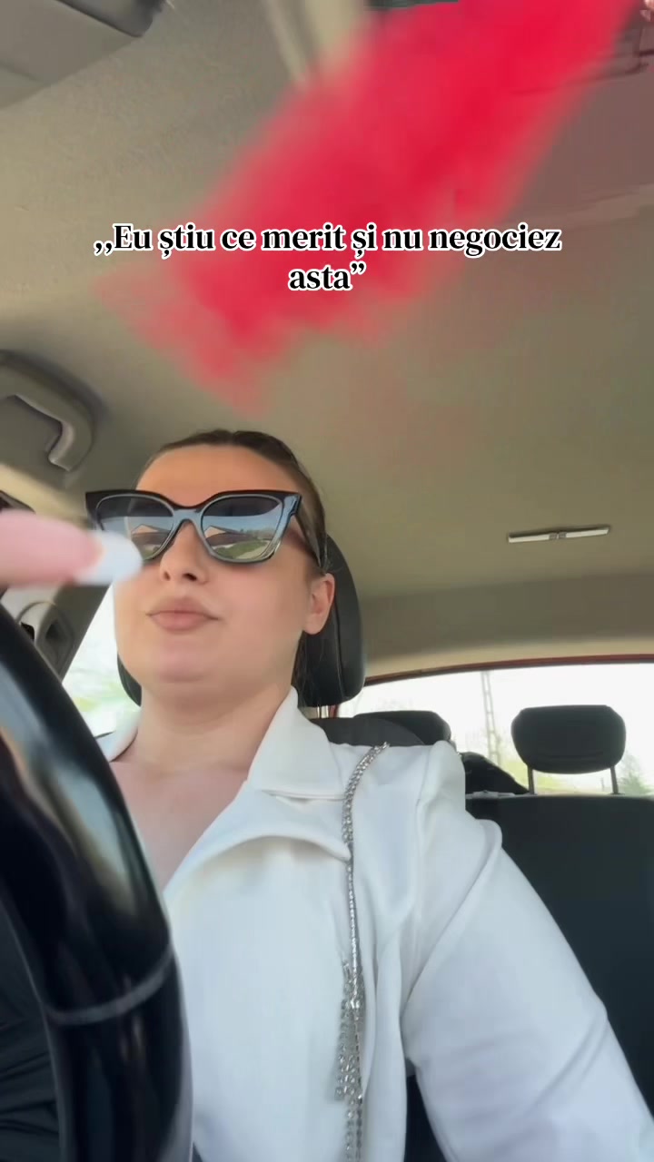 @Iuliaaaa_17