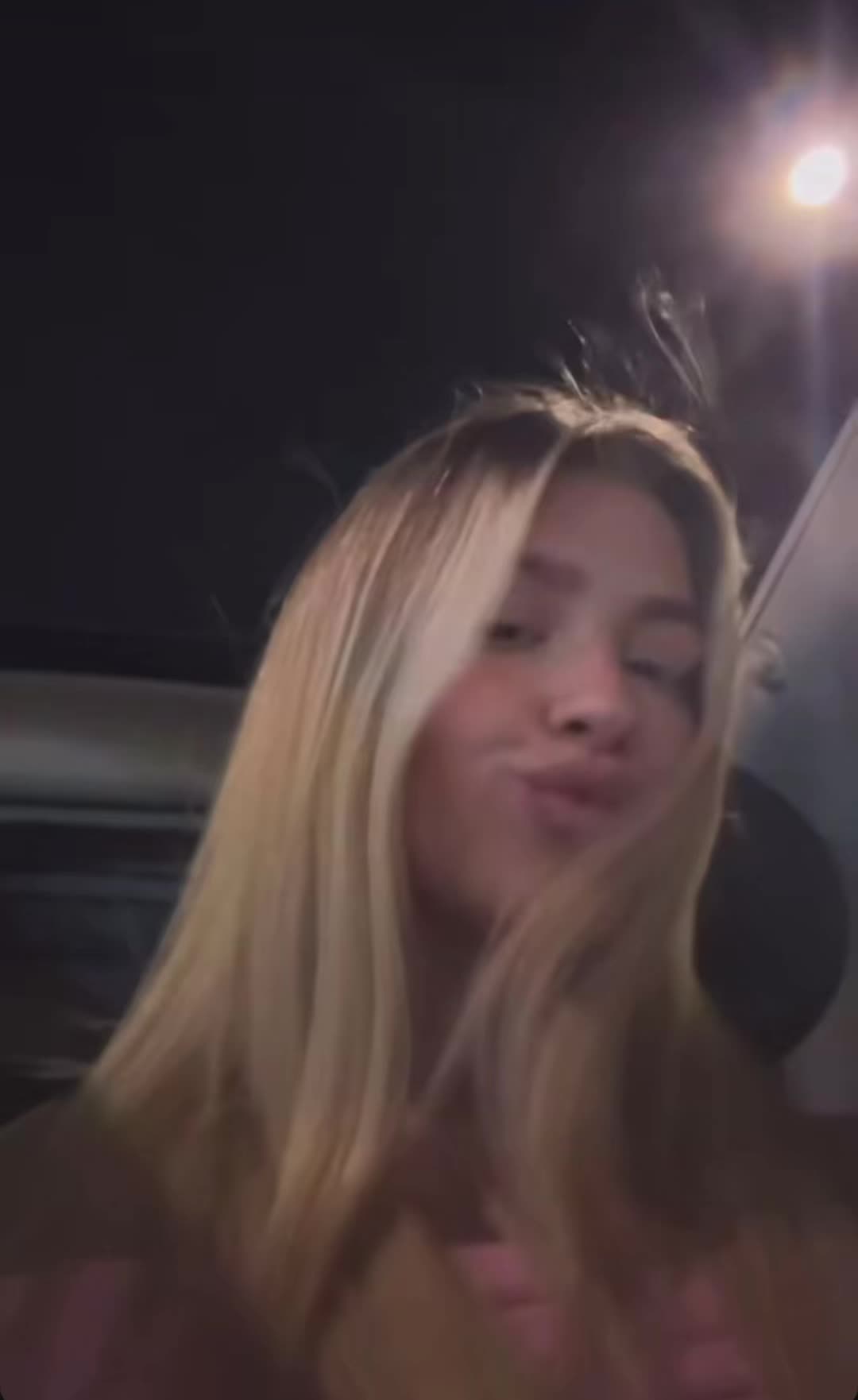 @Emaaxx