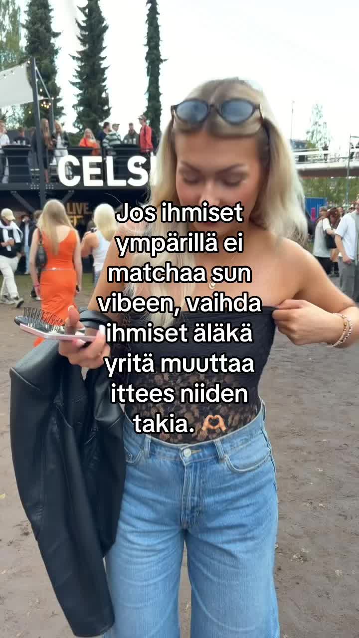 @JADE🤍