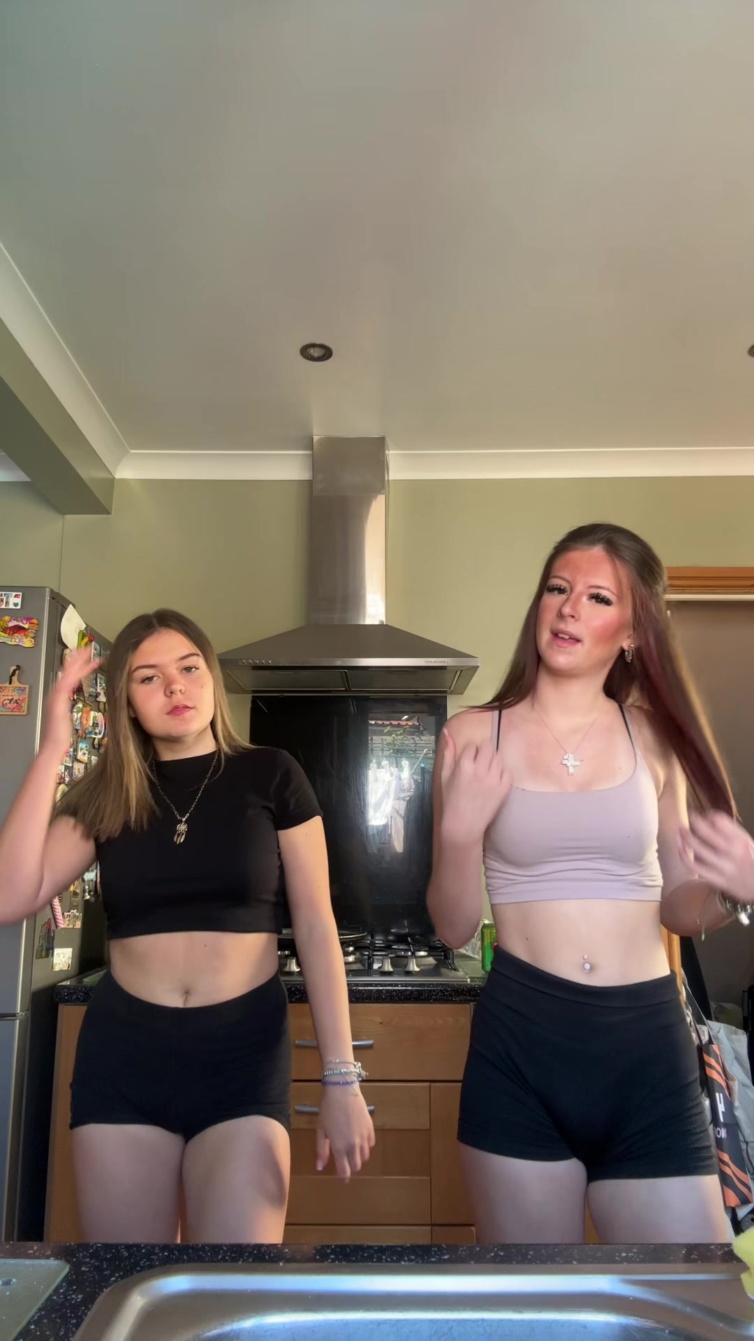 @Ellie and lilys life!