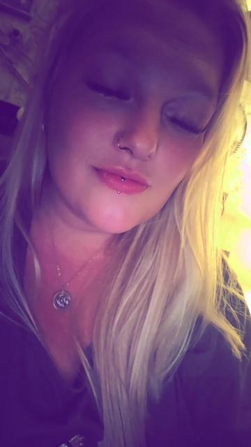 @THE BOSS 🐺Katie🐺