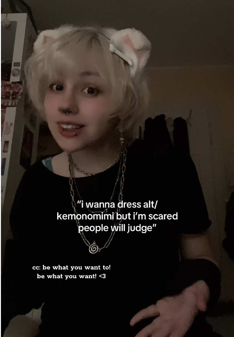 @myosotaee ⋆𖦹˚⋆ [he/they] ☆🦴