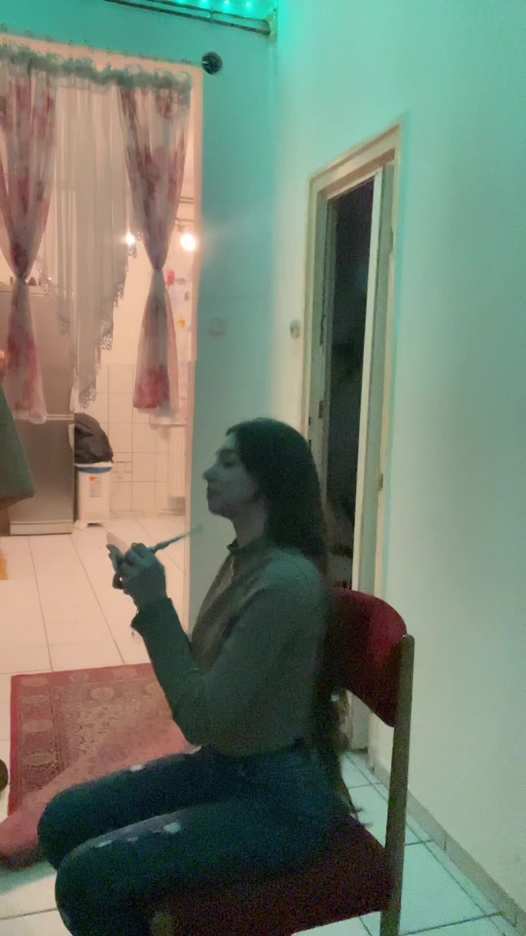 @𝒁𝒔𝒂𝒏𝒆𝒕𝒕