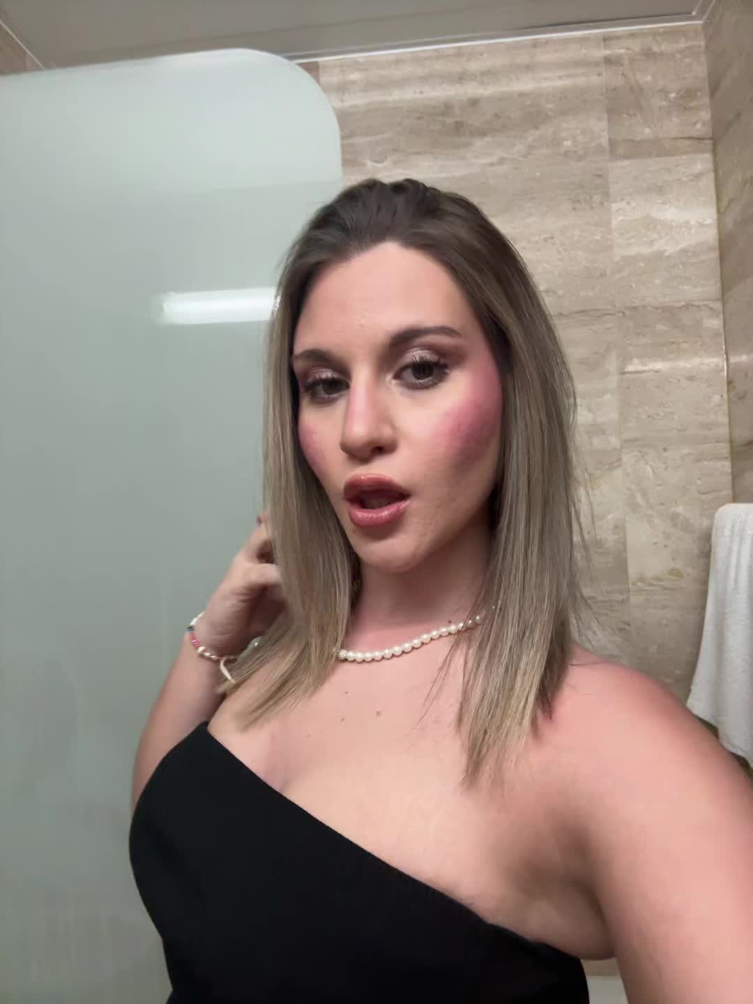 @elisa👸🏼
