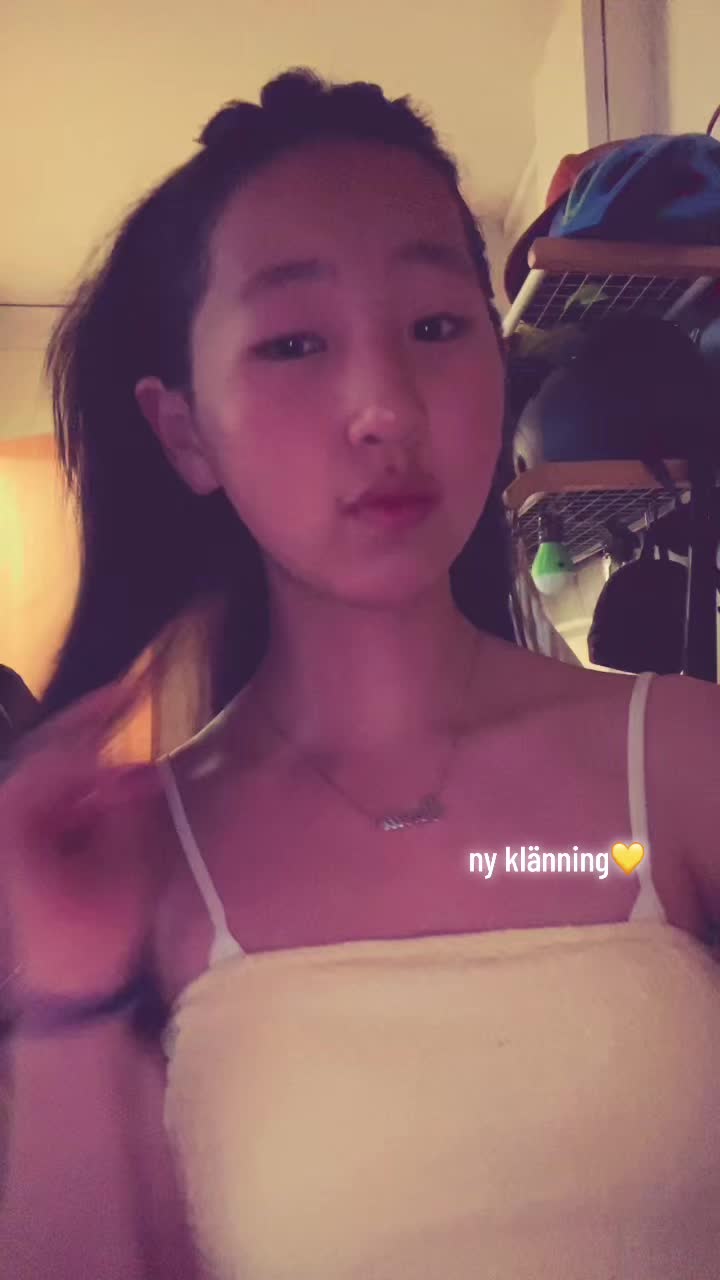 @𝐄𝐬𝐭𝐞𝐥𝐥𝐞🫰🏻
