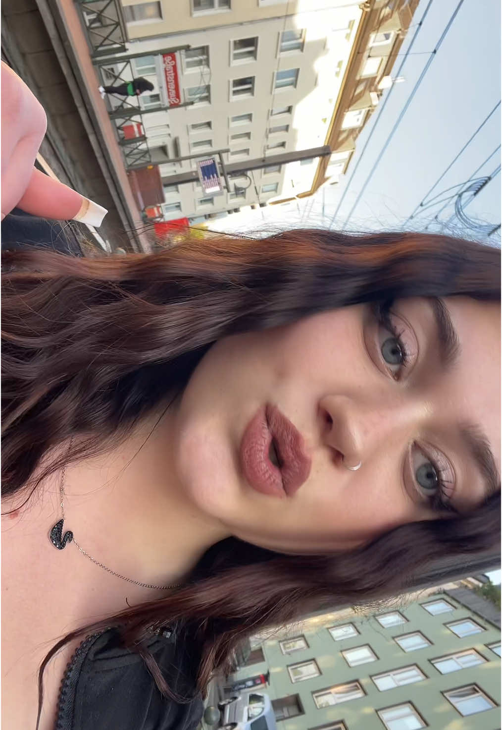 @𝓩𝓸𝓮́ ❥