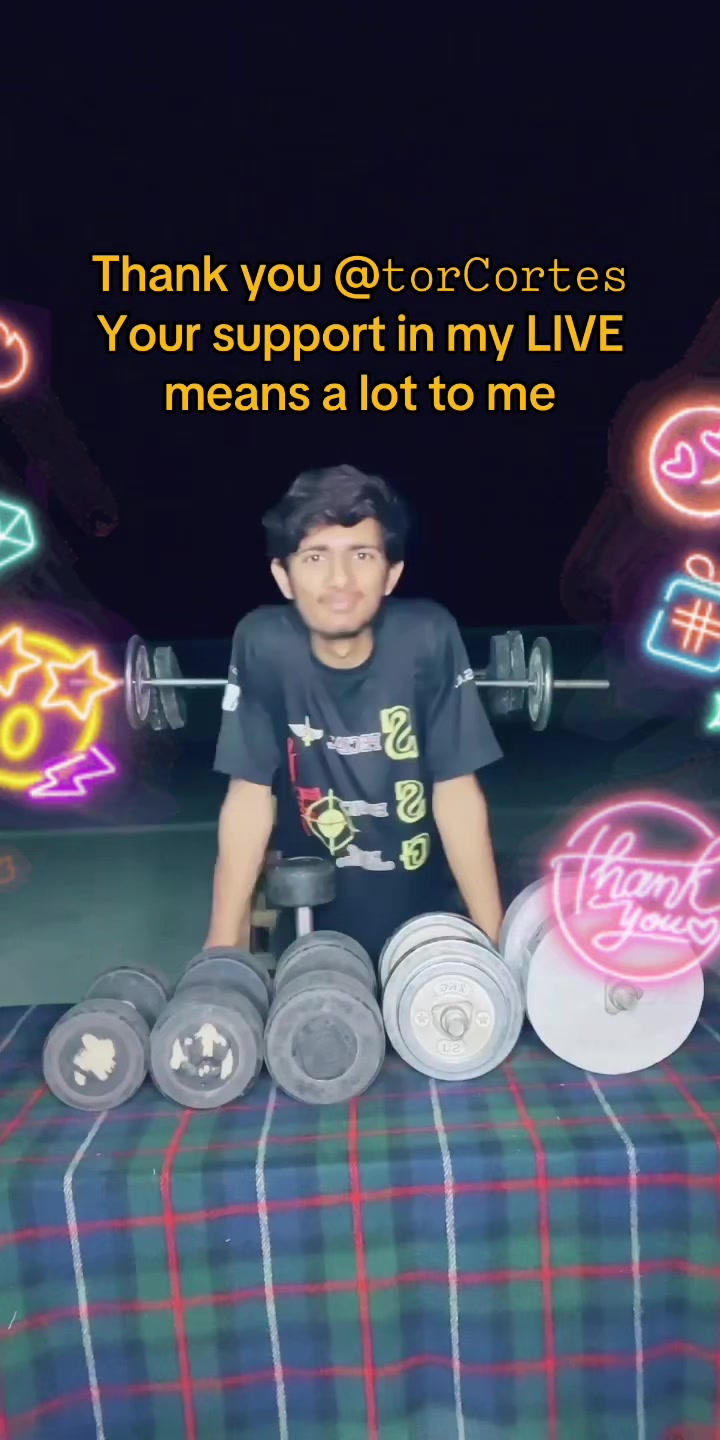 @Bodybuilder boy