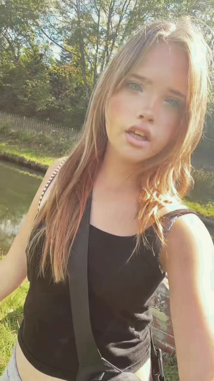 @louise_catz