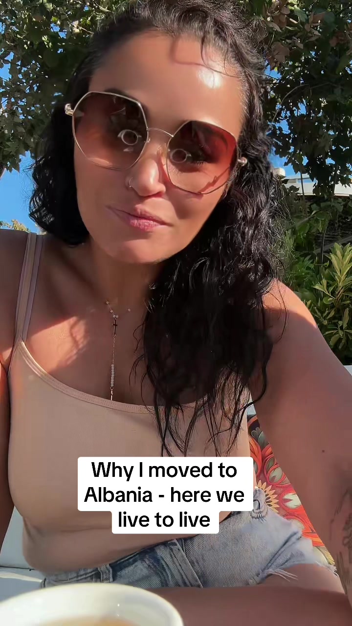 @donnakrasniqi