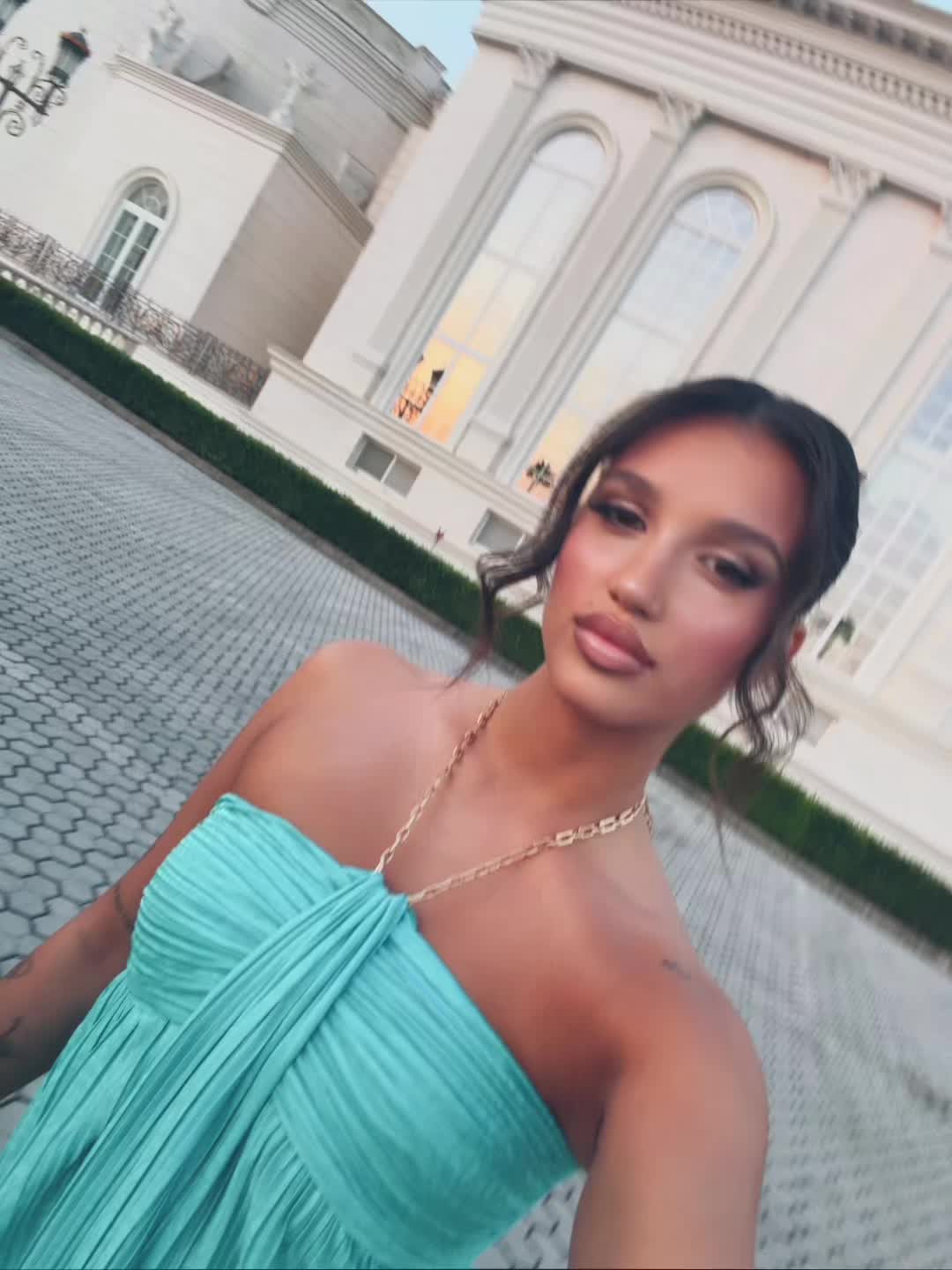 @maria.tsiaraa