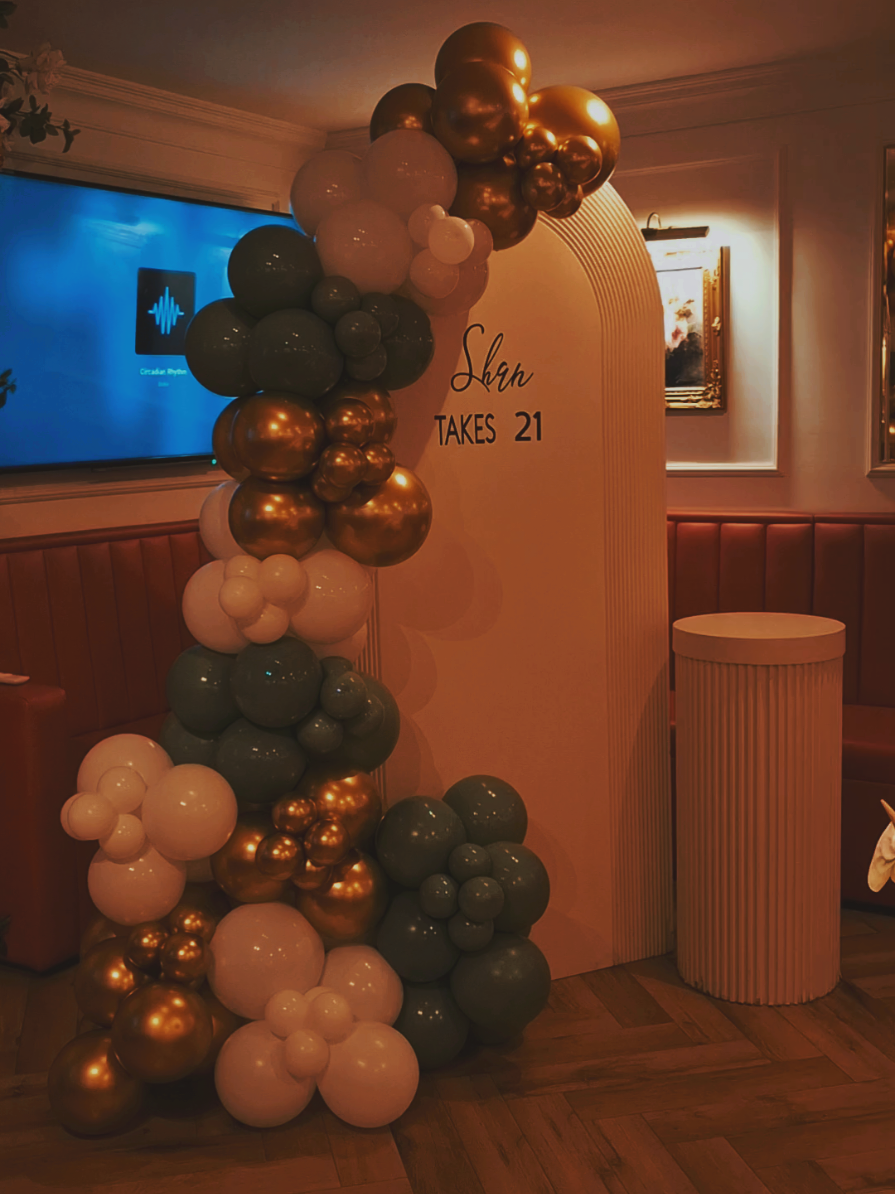 @The Hideaway London