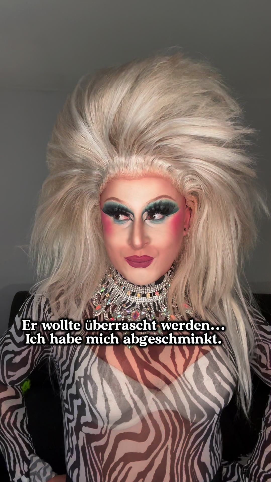 @Miss Joyce DeLone