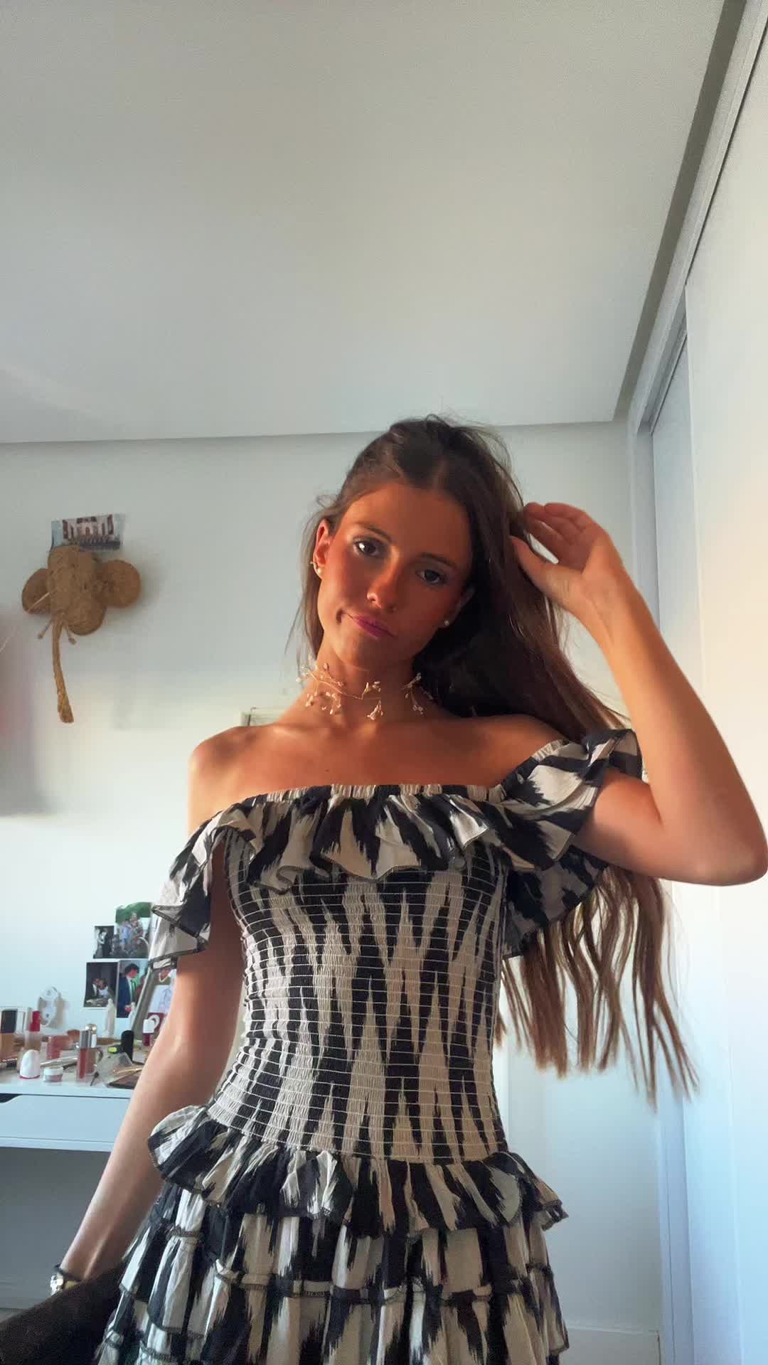 @pilarechavarrii