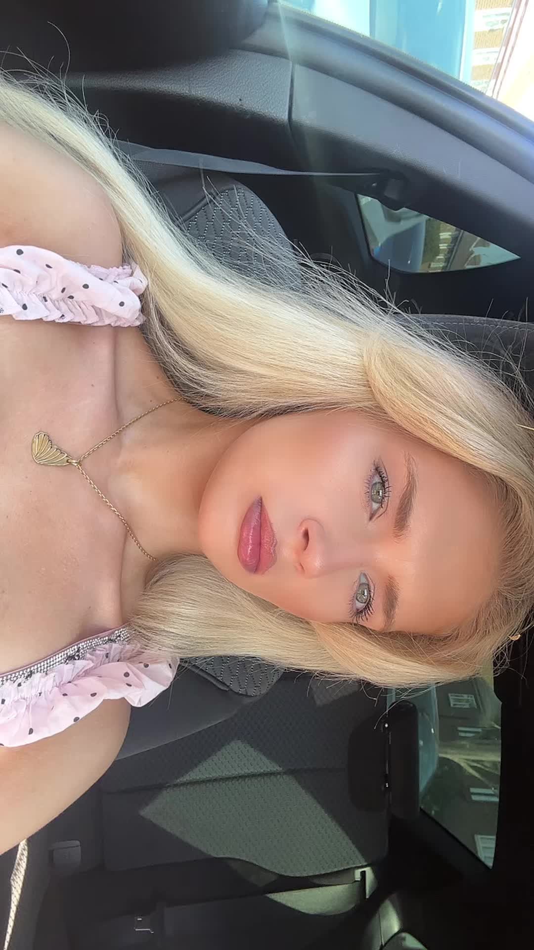 @Demi-lee