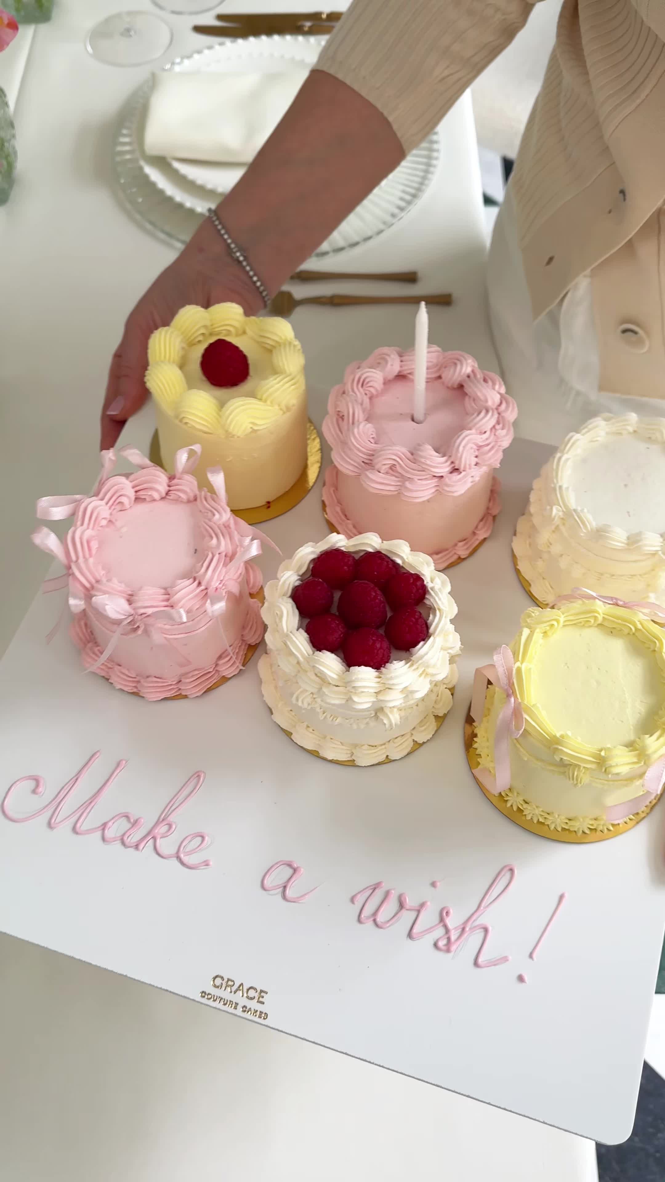 @Grace couture cakes