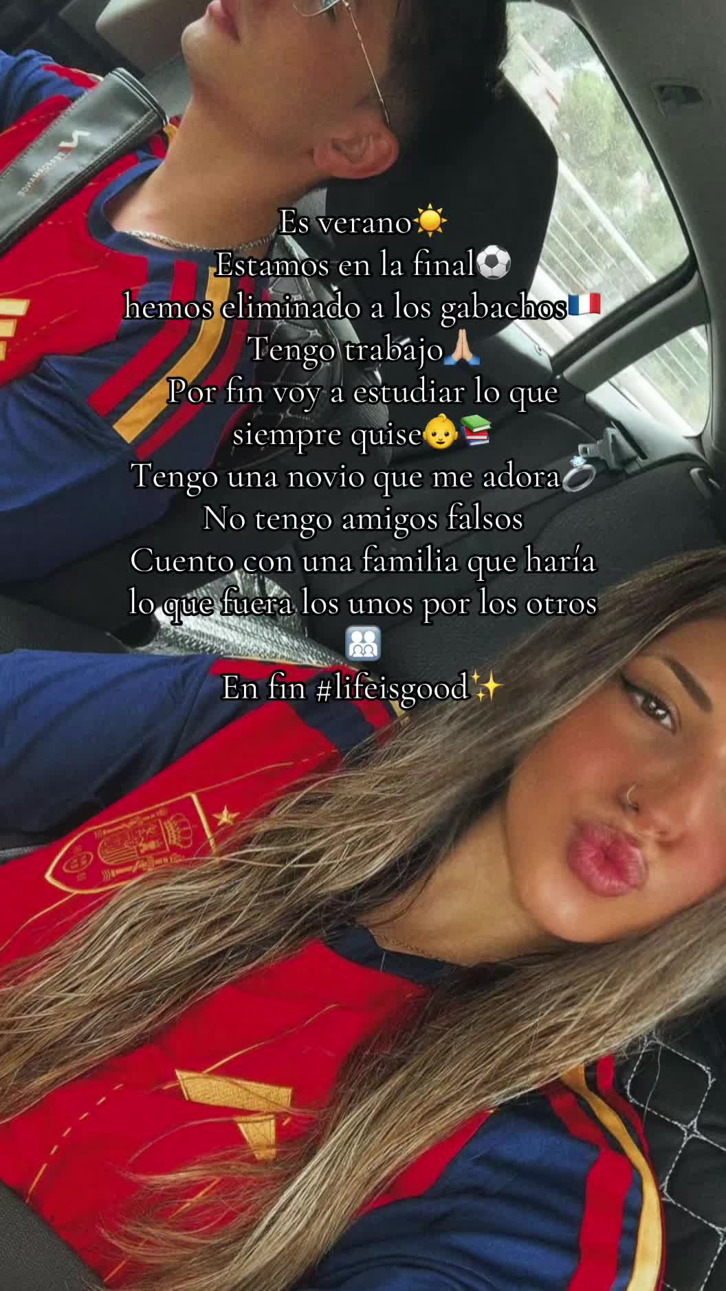 @LUC&Iacute;A