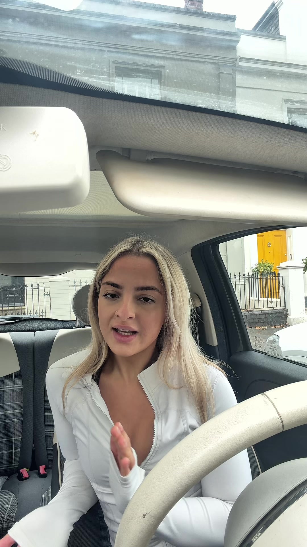 @lilialifts
